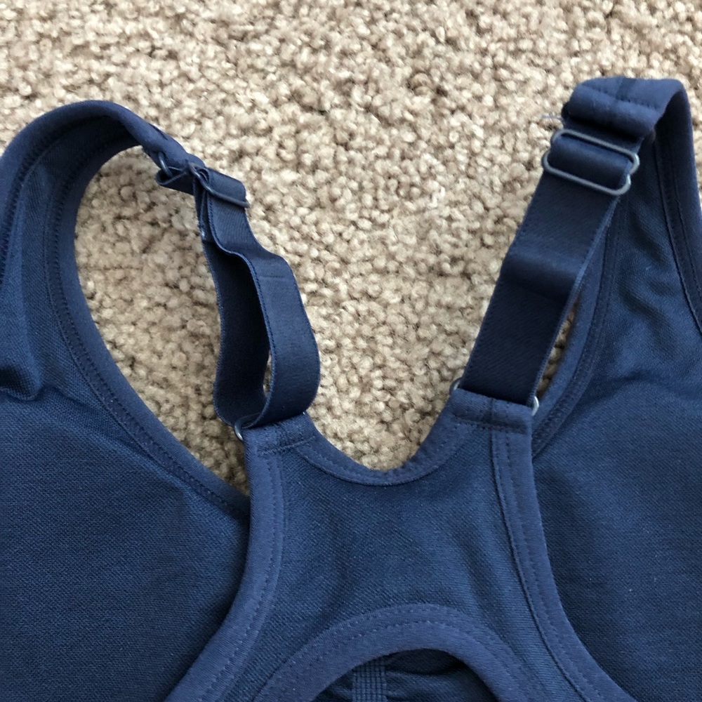 New Balance Navy Sports Bra - Picture 8 of 9